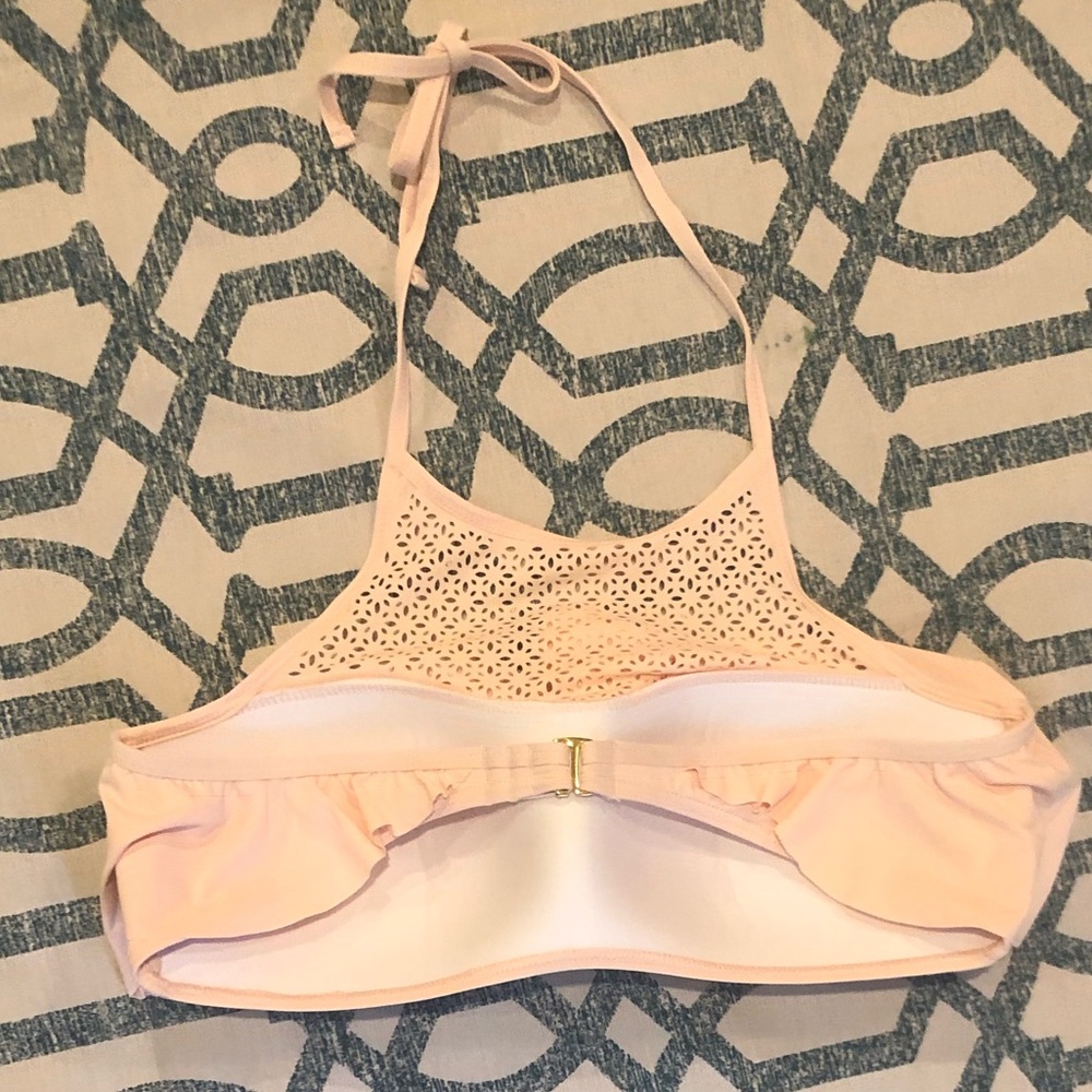 Bikini top! - Picture 3 of 6
